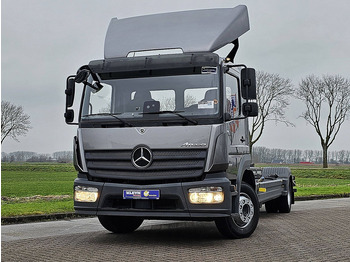 شاحنات الحاويات/ جسم علوي قابل للتغيير شاحنة MERCEDES-BENZ Atego 1227