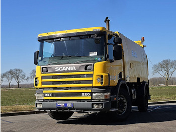 سياره كنس شوارع SCANIA P94