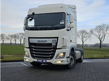 شاحنة جرار DAF XF 510