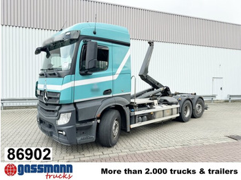 شاحنة ذات الخطاف MERCEDES-BENZ Actros 2545