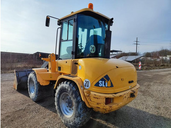 اللودر بعجل VOLVO L30B