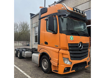 الشاسيه شاحنة MERCEDES-BENZ Actros 2542