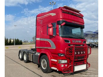 شاحنة جرار SCANIA R 520