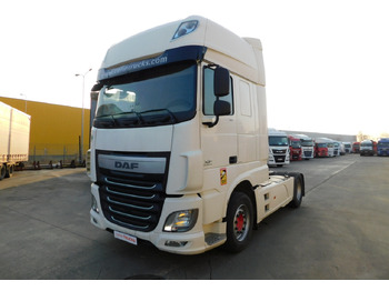 شاحنة جرار DAF XF 510