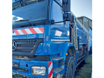 شاحنة صهريج Mercedes-Benz Axor 1829 A 4x4 Axor 1829 A 4x4, Willig Tank ca. 8500l, 2 Kammern: صور 2