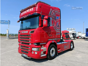 شاحنة جرار SCANIA R 490