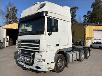 شاحنة DAF XF 105 460