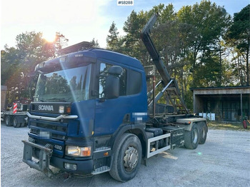 شاحنة ذات الخطاف SCANIA P124