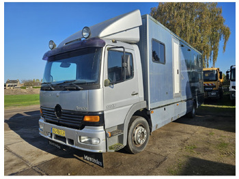 شاحنة نقل خيل MERCEDES-BENZ Atego 1217