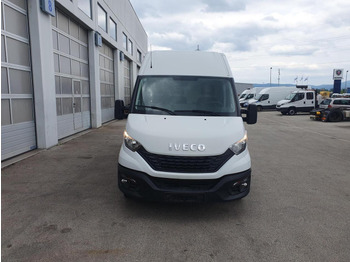 ميكروباص IVECO Daily 35s14