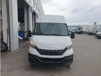 ميكروباص IVECO Daily 35s16