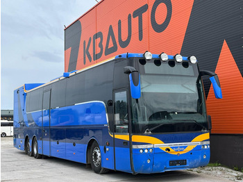 باص النقل بين المدن VAN HOOL