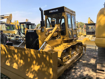 بلدوزر CATERPILLAR D6G