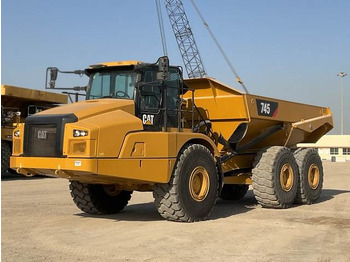 شاحنة مفصلية CATERPILLAR 745