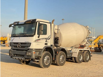 شاحنة خلاطة خرسانة MERCEDES-BENZ Actros 3241