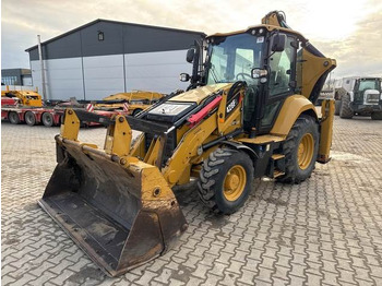 حفار متعدد الاستخدام CATERPILLAR 428F2