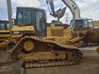 بلدوزر CATERPILLAR D5B