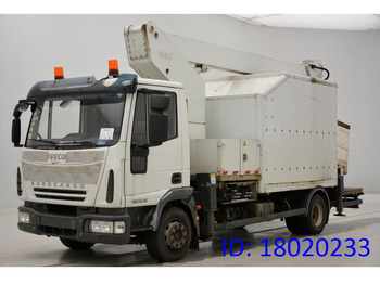 مصاعد الازدهار محمولة على شاحنة IVECO EuroCargo 120E