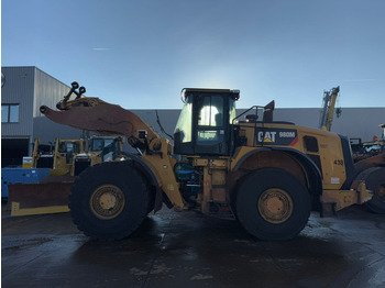 اللودر بعجل CATERPILLAR 980M