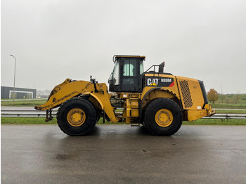 اللودر بعجل CATERPILLAR 980M