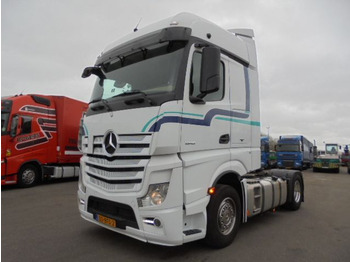 شاحنة جرار MERCEDES-BENZ Actros 1842