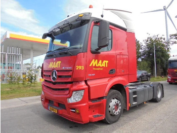 شاحنة جرار MERCEDES-BENZ Actros 1943