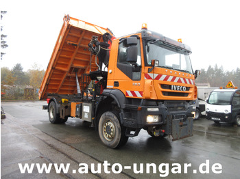 قلابات IVECO Trakker