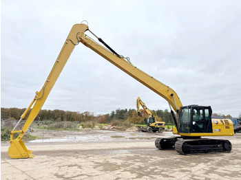 حفارة CATERPILLAR 320D3