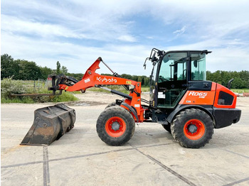 اللودر بعجل KUBOTA R065