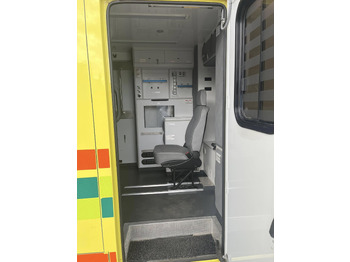 سيارة إسعاف Mercedes-Benz Sprinter 319 - AMBULANCEBOX / Krankenwagen: صور 5