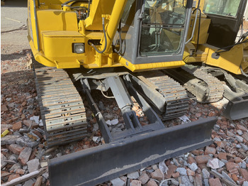 حفارة مصغرة KOMATSU PC70-8: صور 2