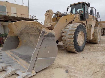 اللودر بعجل CATERPILLAR 988K