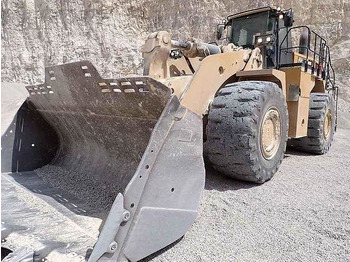 اللودر بعجل CATERPILLAR 988K