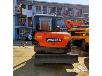 تأجير  Awesome Performance Korea Imported Small Scale Used Doosan Dx60 Excavator in Shanghai good price Awesome Performance Korea Imported Small Scale Used Doosan Dx60 Excavator in Shanghai good price: صور 3