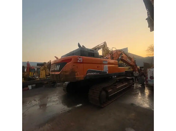 حفارات زحافة DOOSAN DX420