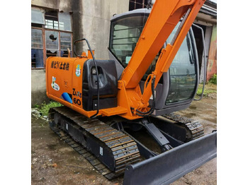 حفارات زحافة HITACHI ZX60