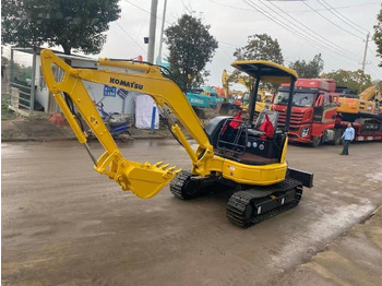 حفارة مصغرة KOMATSU PC35