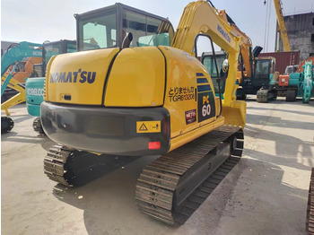 حفارة مصغرة KOMATSU PC60-8