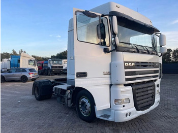 شاحنة جرار DAF XF 105 510