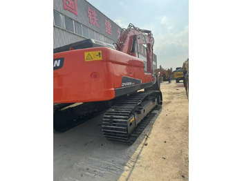 حفارات زحافة DOOSAN DX225LC