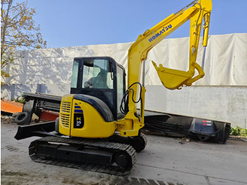 حفارة مصغرة KOMATSU PC35