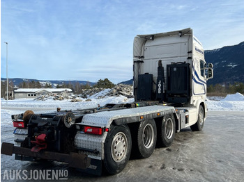 شاحنة ذات الخطاف 2015 Scania R580 KROKLØFT TRIDEM: صور 5