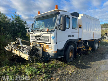 شاحنة VOLVO FM12