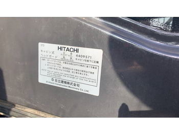 تأجير Hitachi ZX 200  Hitachi ZX 200: صور 3