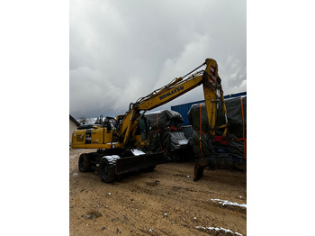 حفارة على عجلات KOMATSU PW180