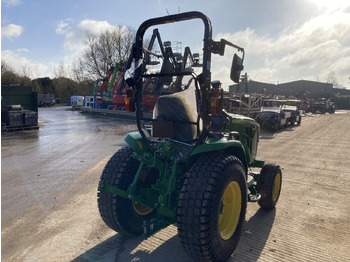 جرار صغير جديد John Deere 3046R Compact Tractor: صور 5