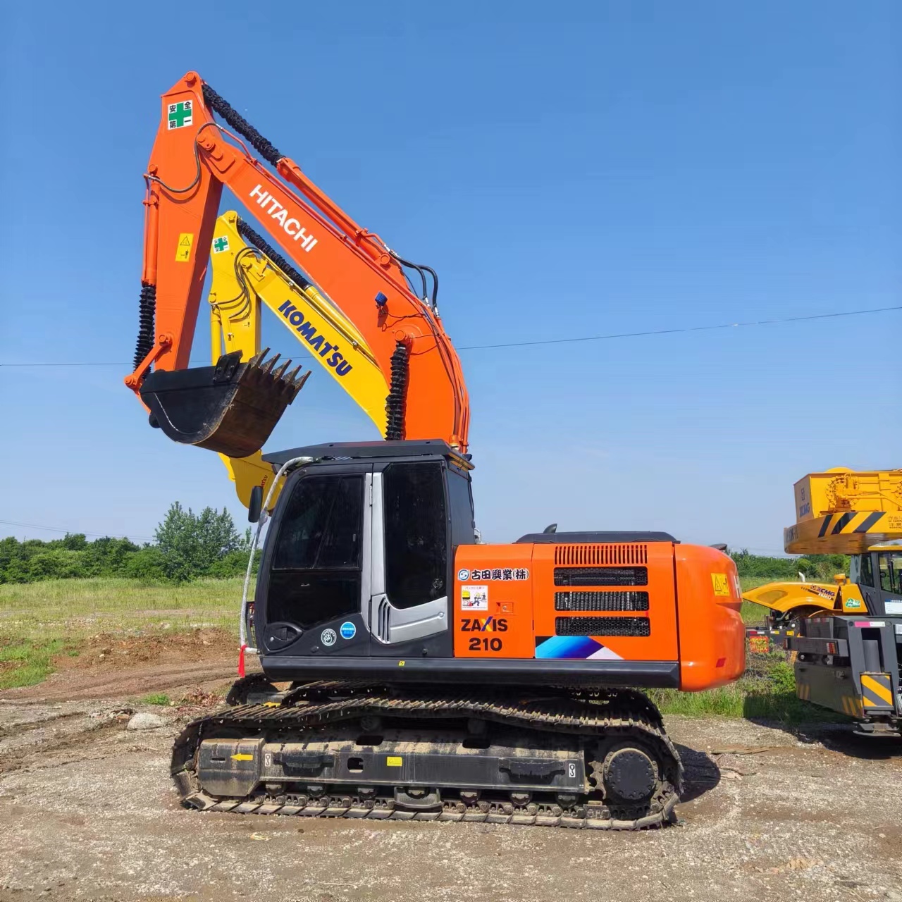 حفارات زحافة HITACHI ZX210