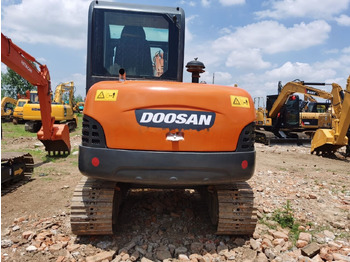 حفارة مصغرة DOOSAN DH60-7