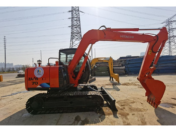 حفارة مصغرة HITACHI ZX70