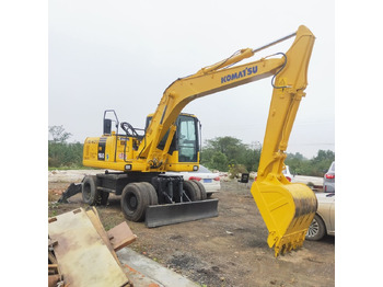 حفارة على عجلات KOMATSU PW160